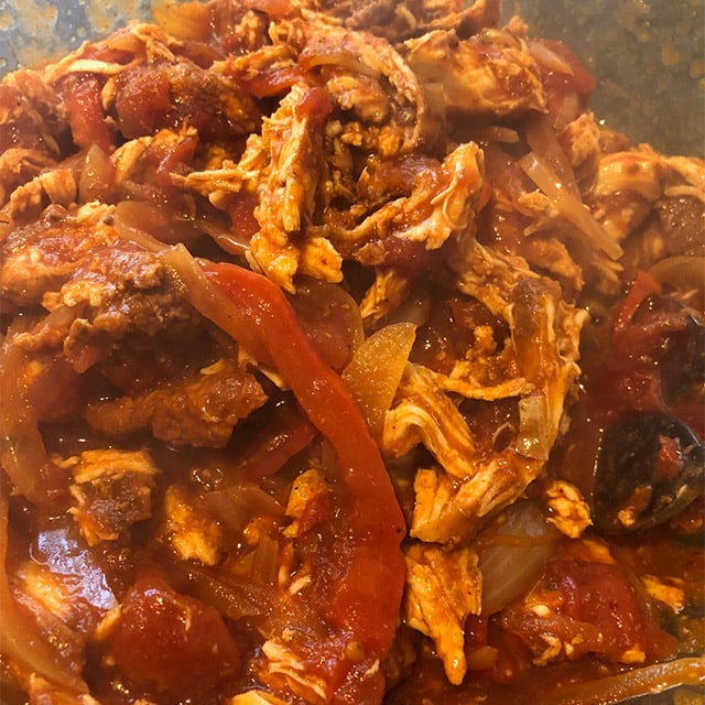 Mexican-pulled-chicken640x640.jpg